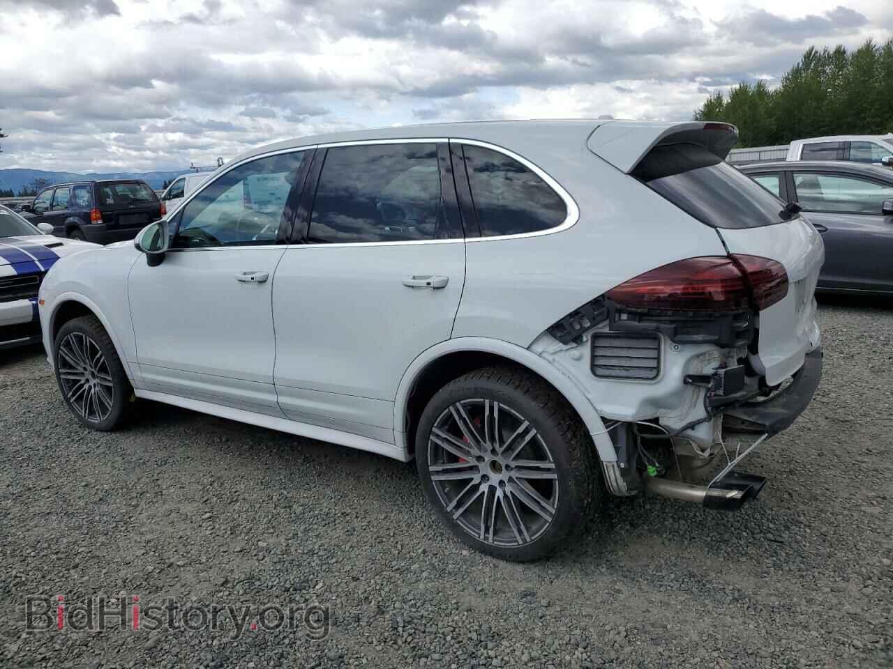 2016 PORSCHE CAYENNE - VIN: WP1AD2A25GLA71917 - Фото 2