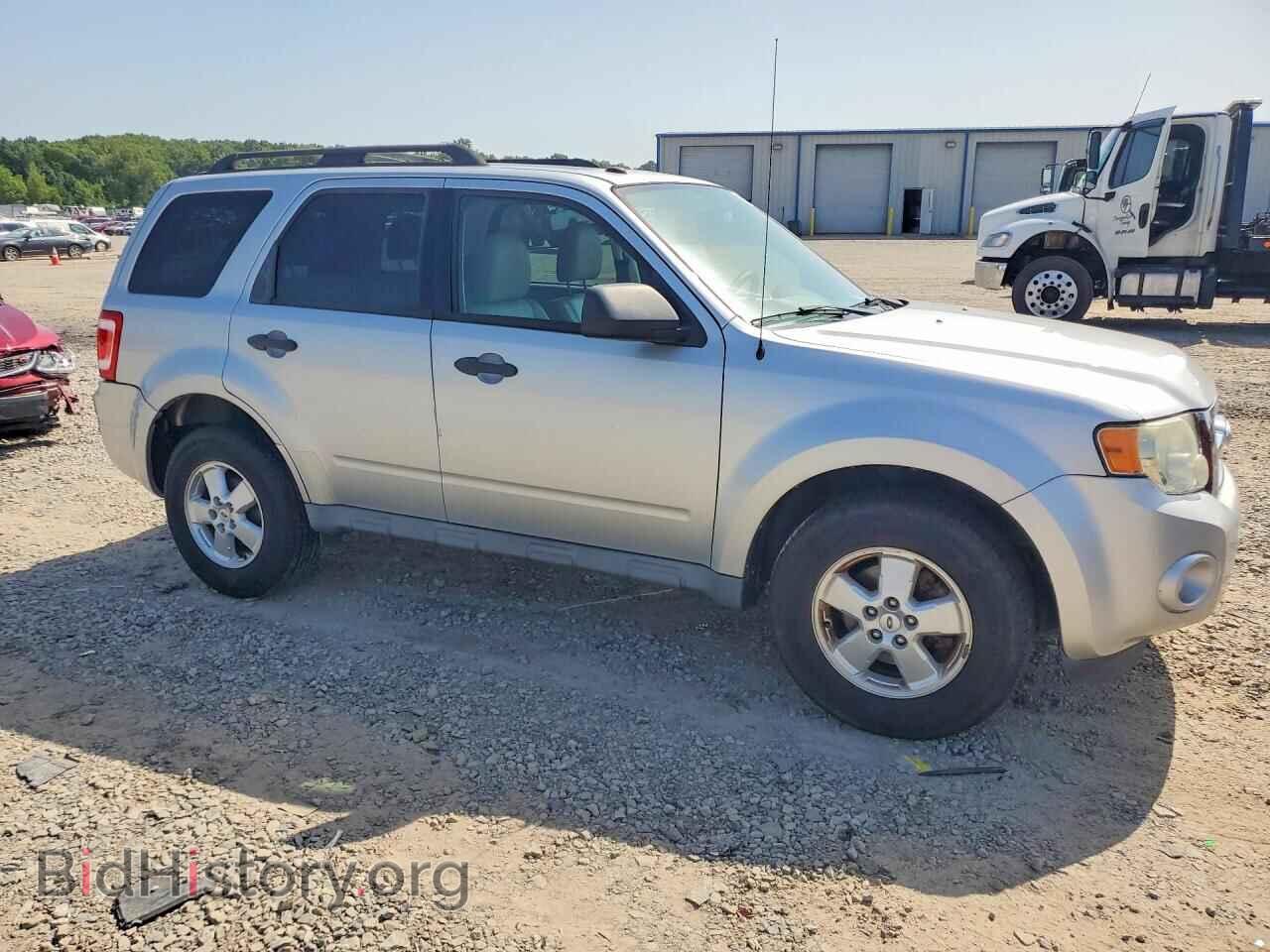 2010 FORD ESCAPE - VIN: 1FMCU9D79AKC42204 - Фото 4