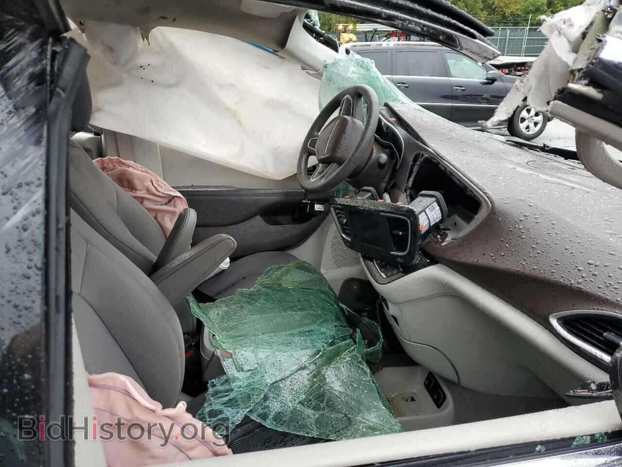 2018 CHRYSLER PACIFICA - VIN: 2C4RC1FG4JR109092 - Photo 5