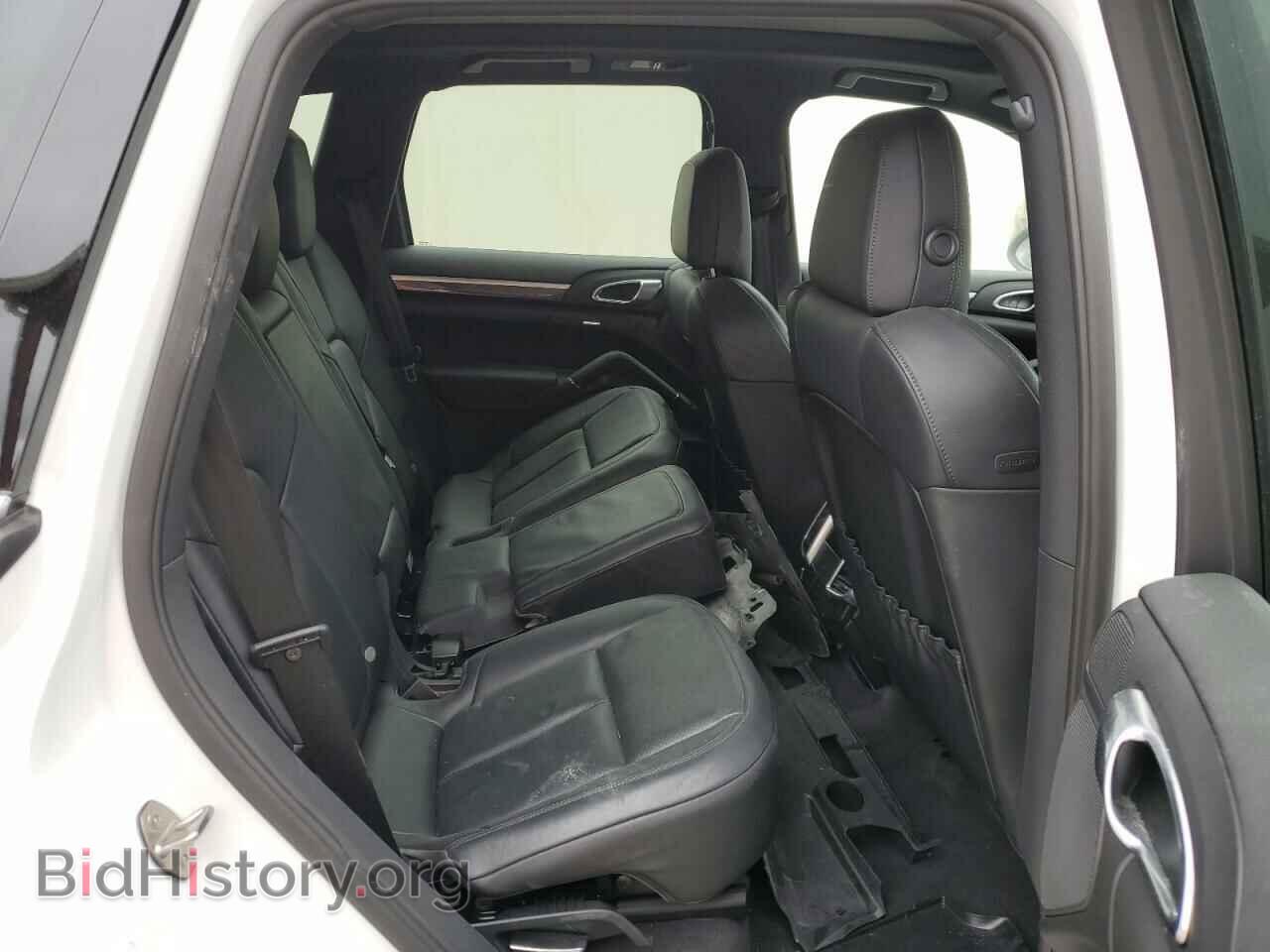 2012 PORSCHE CAYENNE - VIN: WP1AB2A29CLA46664 - Фото 6