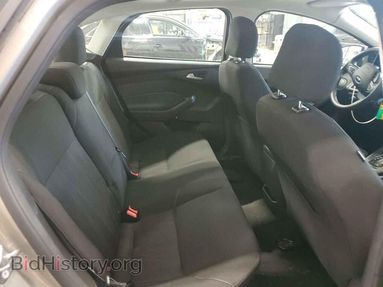 2016 FORD FOCUS - VIN: 1FADP3F27GL253953 - Photo 10