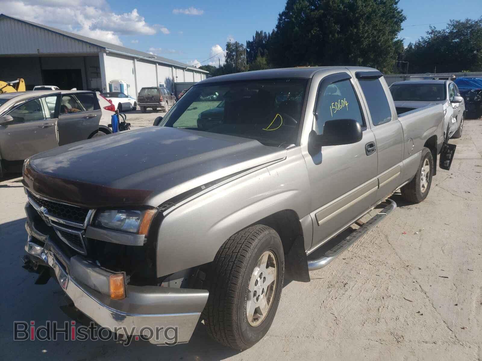2007 CHEVROLET SILVERADO - VIN: 1GCEC19T27Z112370 - Фото 2