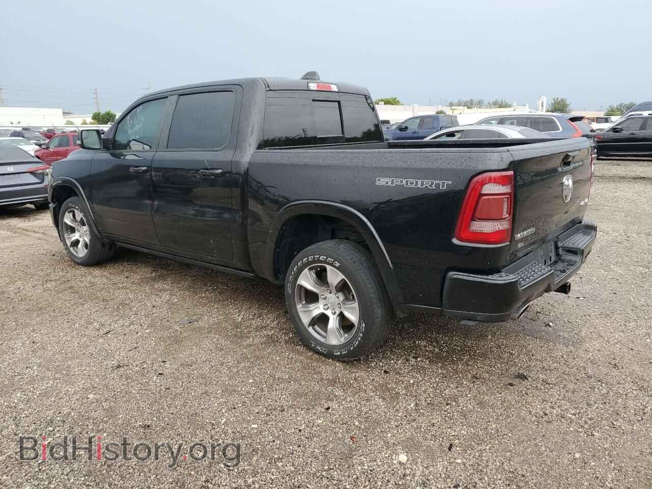 2021 RAM 1500 - VIN: 1C6SRFJT3MN513897 - Фото 2