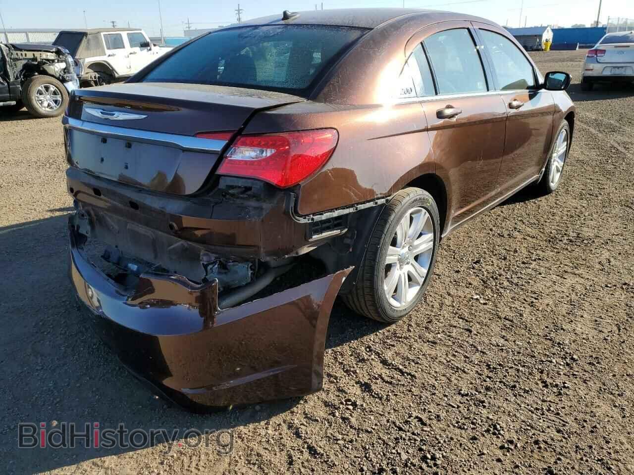 2013 CHRYSLER 200 - VIN: 1C3CCBBB9DN597709 - Фото 4