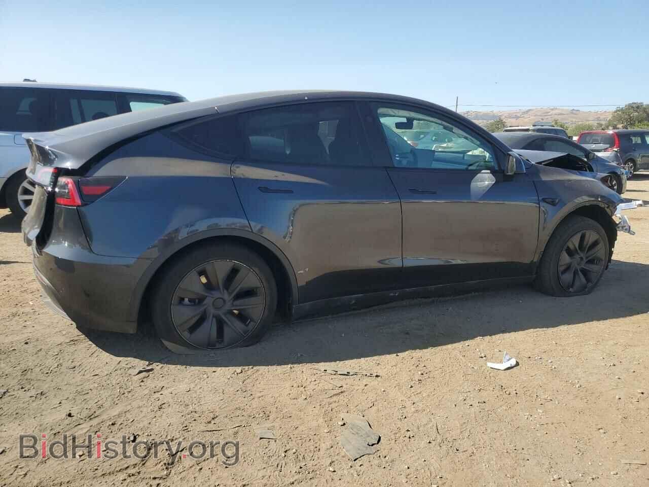 2024 TESLA MODEL Y - VIN: 7SAYGDED0RF125308 - Фото 3