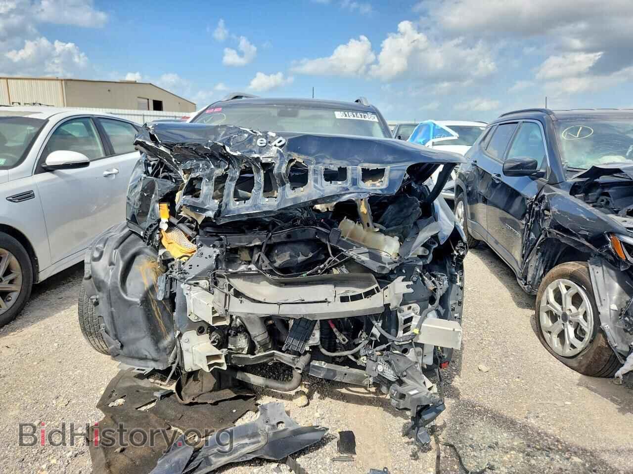 2019 JEEP CHEROKEE - VIN: 1C4PJLLB3KD110949 - Photo 5