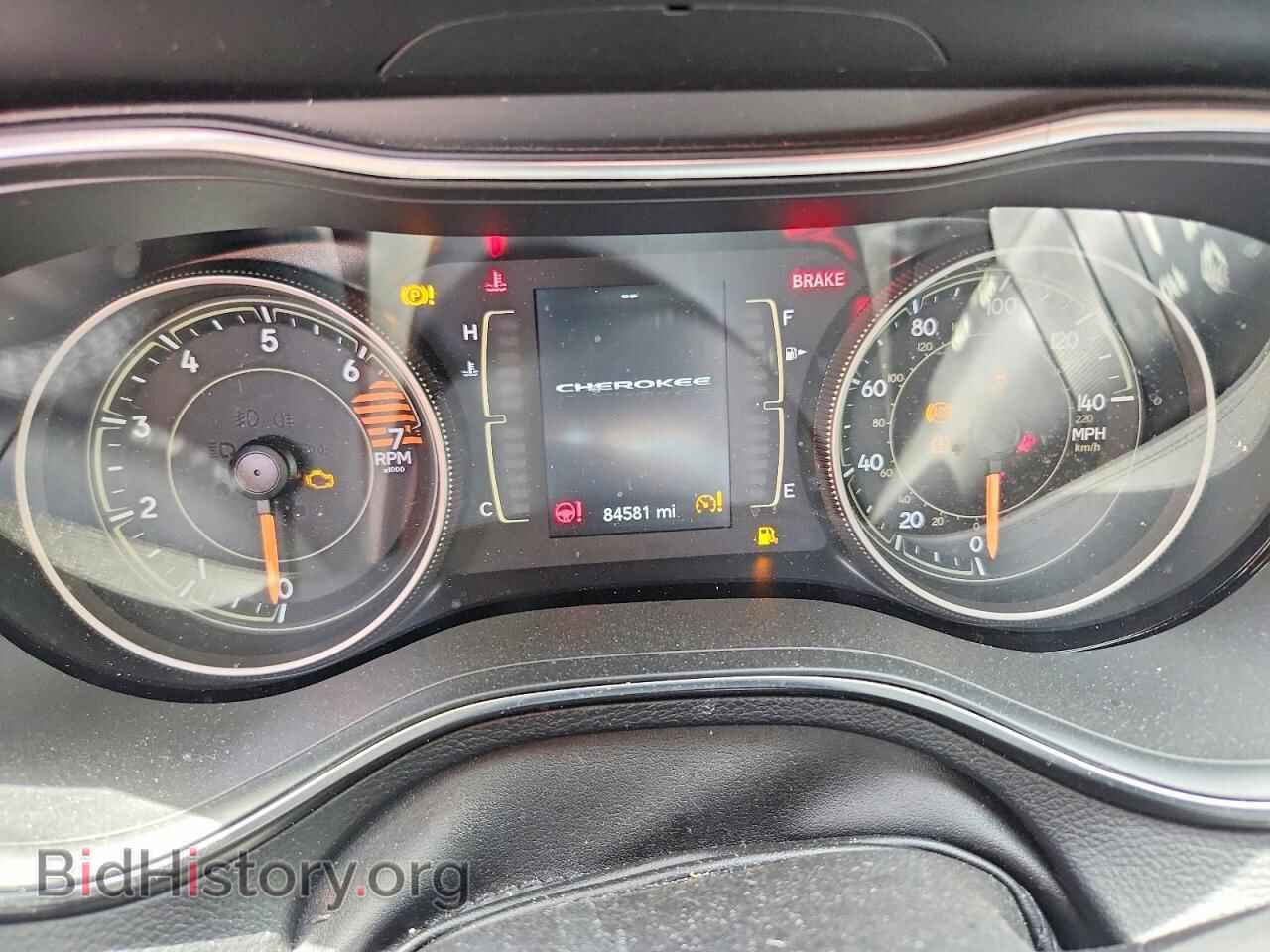 2019 JEEP CHEROKEE - VIN: 1C4PJLLB3KD110949 - Photo 9
