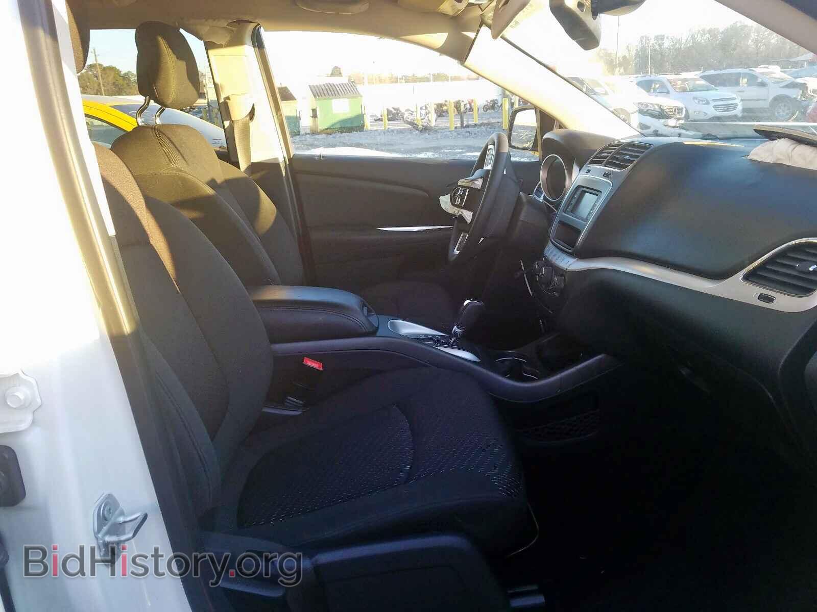2018 DODGE JOURNEY - VIN: 3C4PDCAB6JT448364 - Фото 5