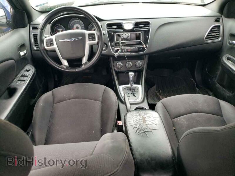 2013 Chrysler 200 (VIN 1C3CCBBB8DN723929) — photo 8 of 13