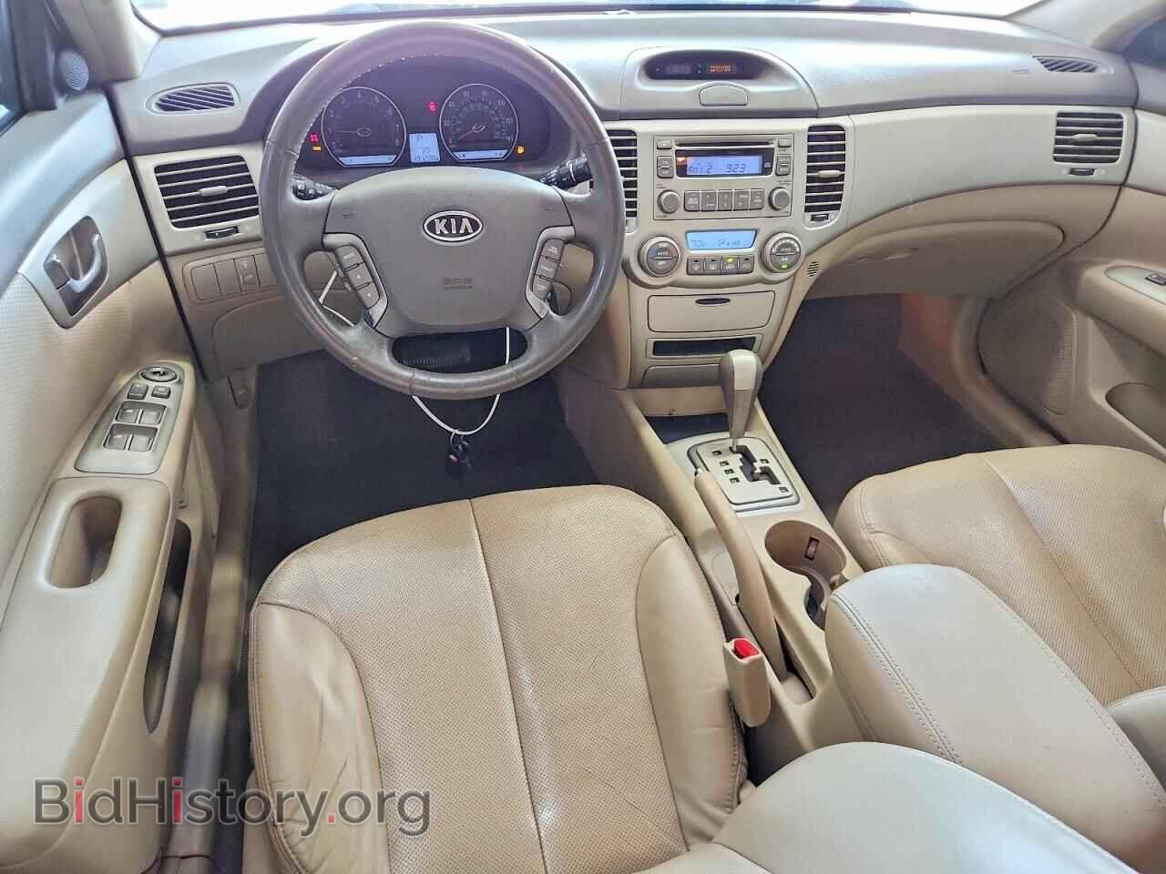 2008 KIA OPTIMA - VIN: KNAGE123985213795 - Photo 8
