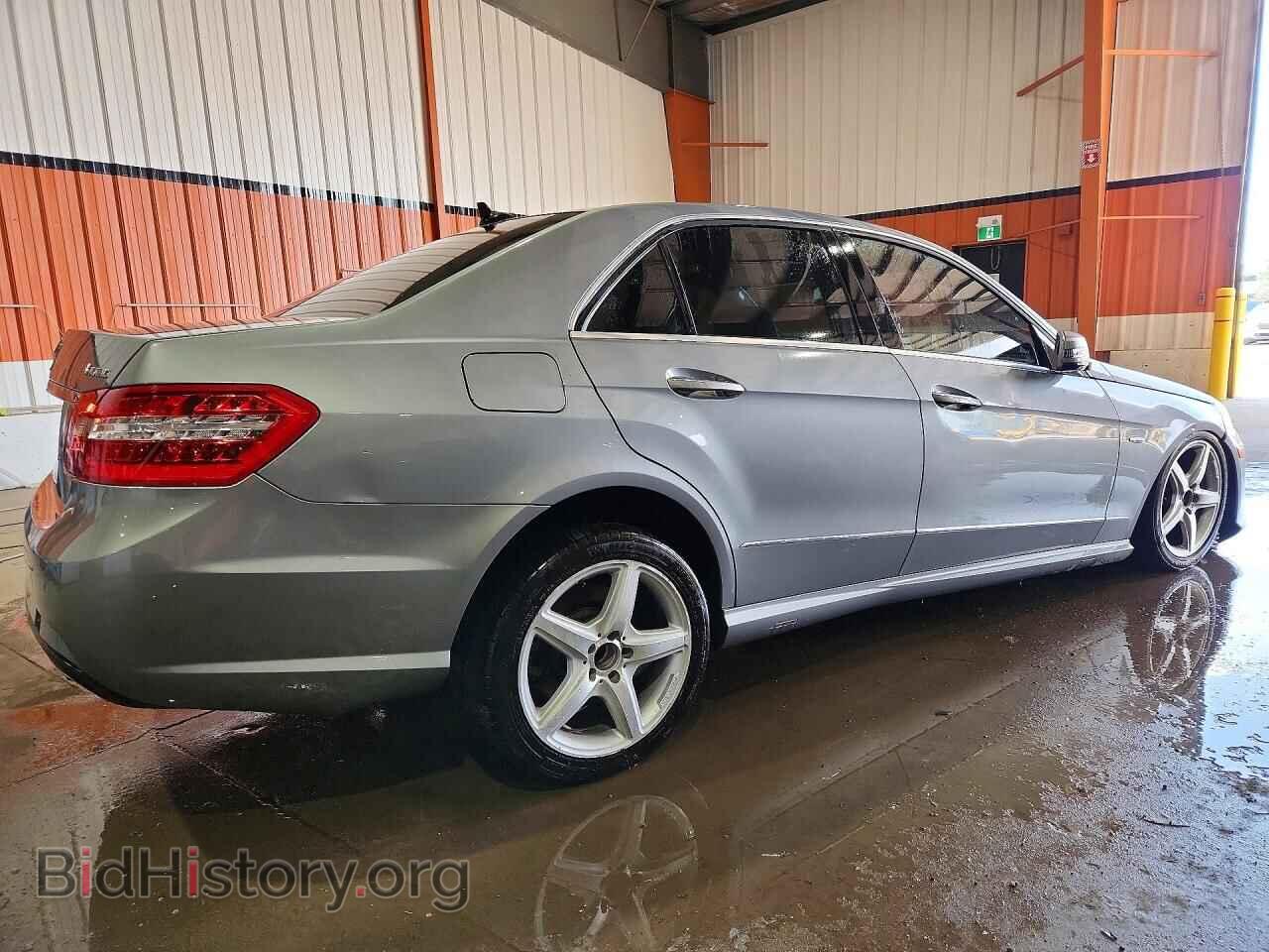 2011 MERCEDES-BENZ E-CLASS - VIN: WDDHF9AB8BA492754 - Photo 3