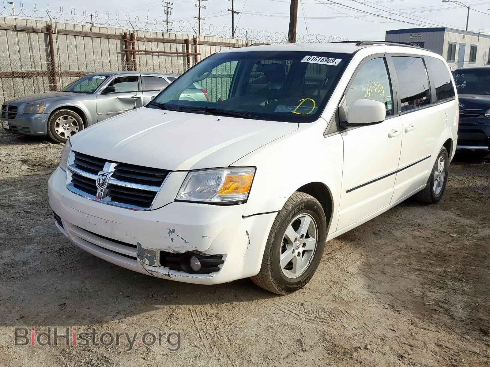 2010 DODGE CARAVAN - VIN: 2D4RN5D17AR251522 - Фото 2