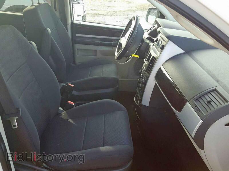 2010 Dodge CARAVAN (VIN 2D4RN5D17AR251522) — фото 5 из 10
