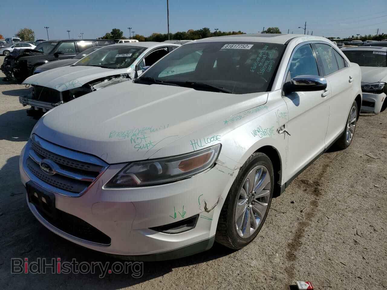 2010 FORD TAURUS - VIN: 1FAHP2FW6AG127615 - Фото 2