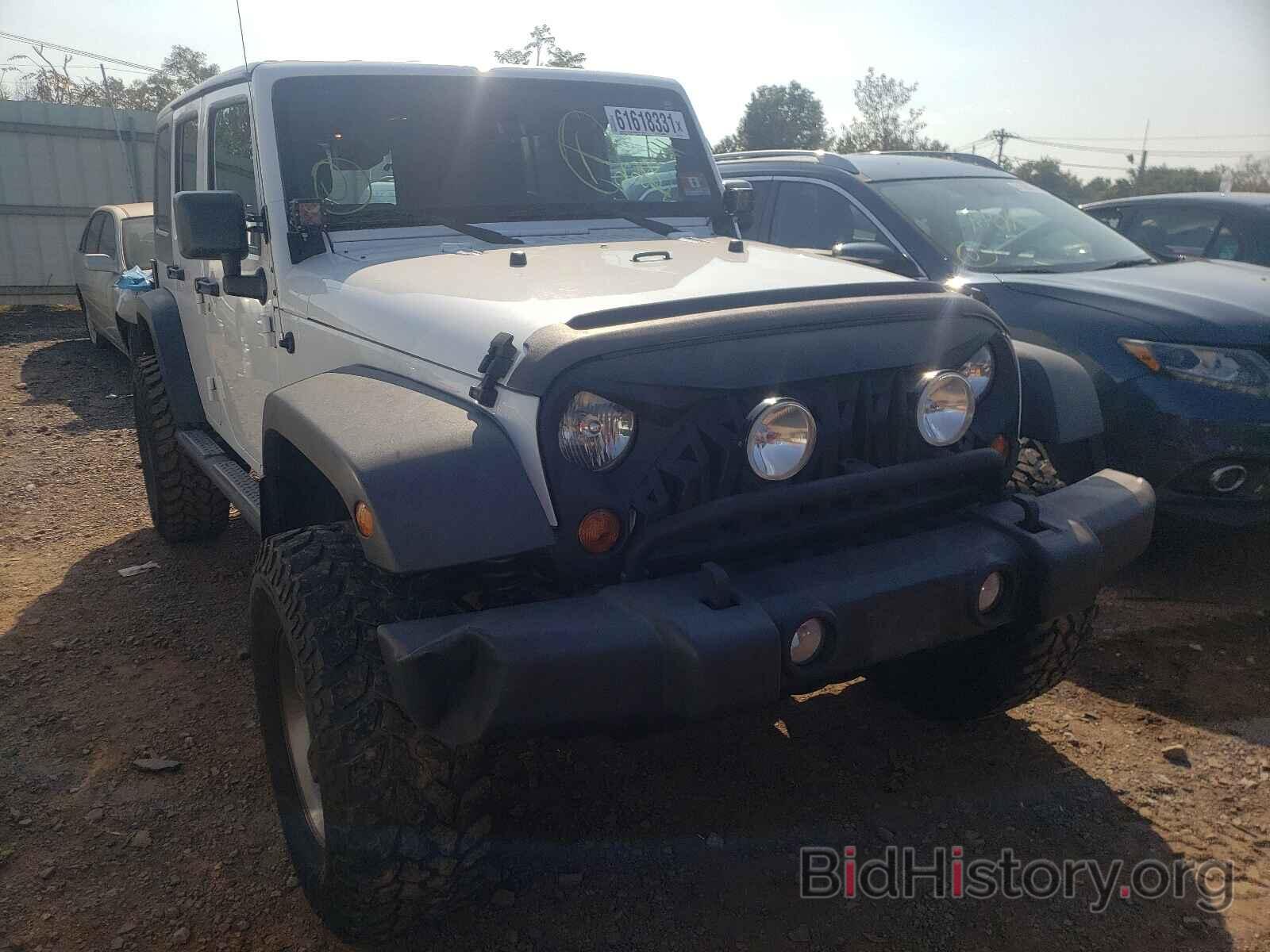 Фотография 1C4HJWDG9CL173478 - JEEP WRANGLER 2012