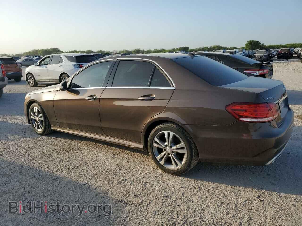 2015 MERCEDES-BENZ E-CLASS - VIN: WDDHF5KB4FB121338 - Фото 2