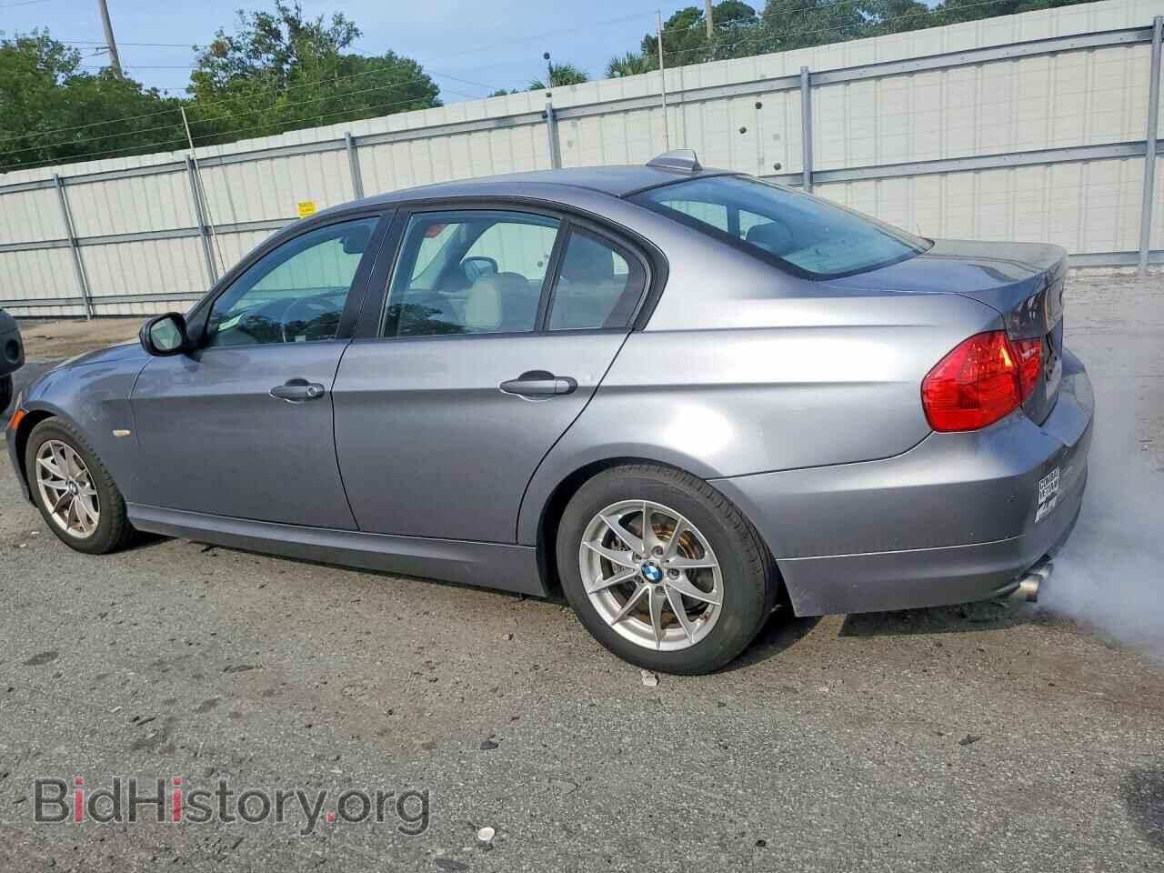 2010 BMW 328 I - VIN: WBAPH7C53AA176363 - Photo 2