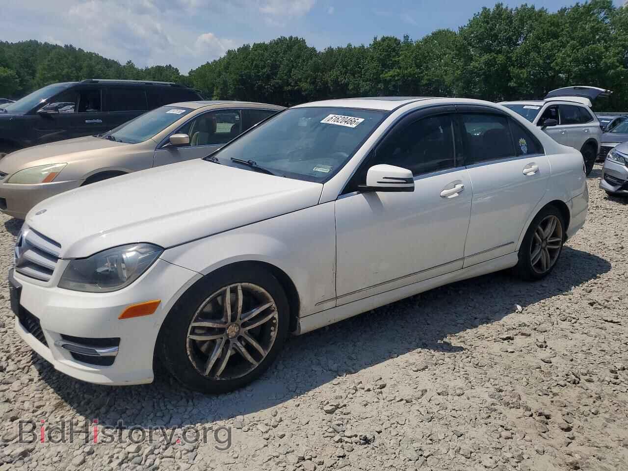 Photo WDDGF8AB8DR296954 - MERCEDES-BENZ C-CLASS 2013