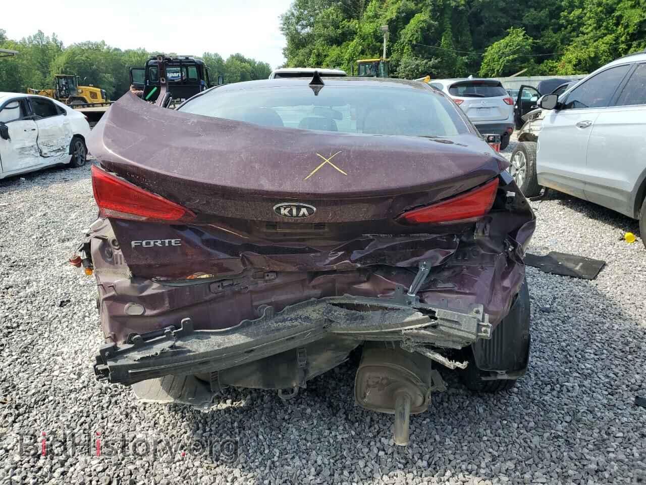2017 KIA FORTE - VIN: 3KPFK4A76HE097439 - Фото 6
