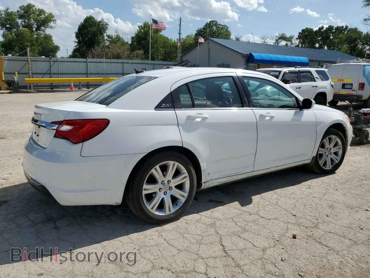2013 CHRYSLER 200 - VIN: 1C3CCBBB3DN505235 - Фото 3