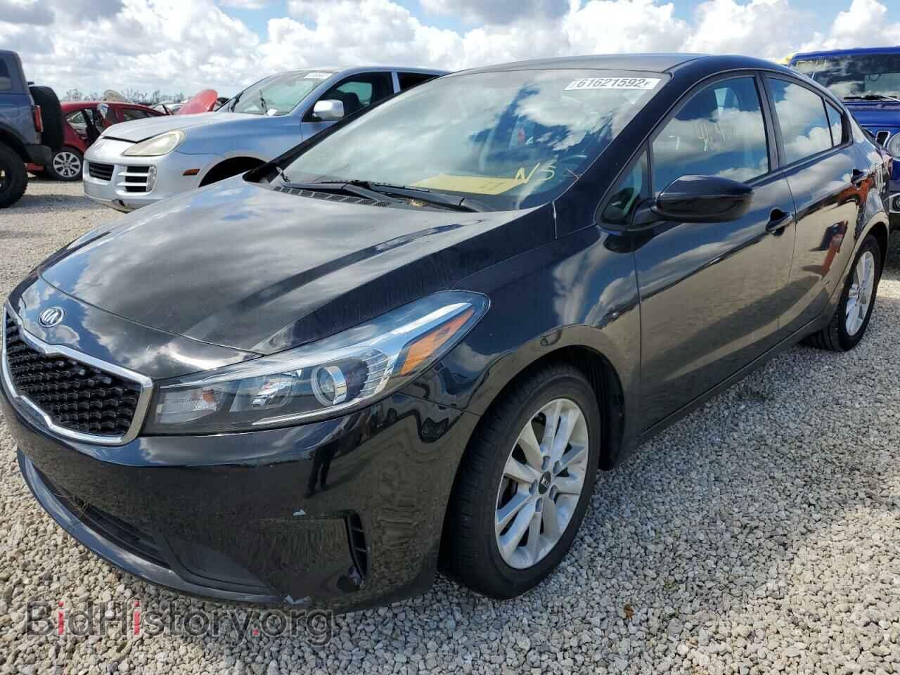 2017 KIA FORTE - VIN: 3KPFL4A76HE057357 - Фото 2