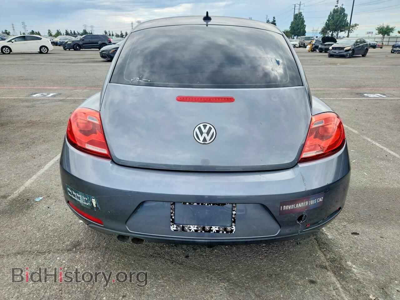 2012 VOLKSWAGEN BEETLE - VIN: 3VWJP7AT0CM629676 - Photo 6