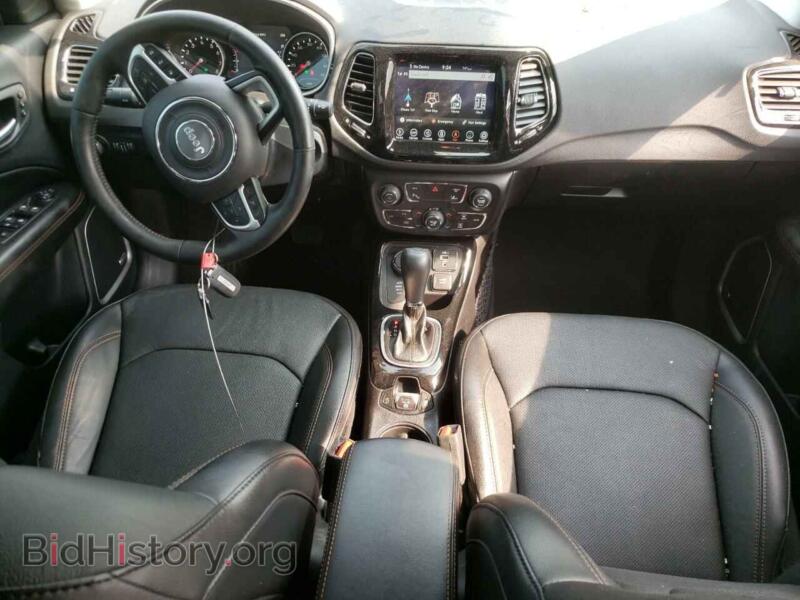 2021 Jeep COMPASS (VIN 3C4NJDCB9MT512503) — photo 8 of 13