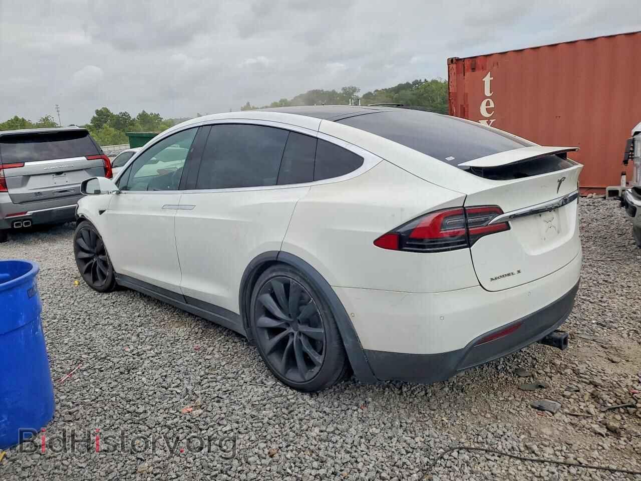 2018 TESLA MODEL X - VIN: 5YJXCDE2XJF124173 - Photo 2