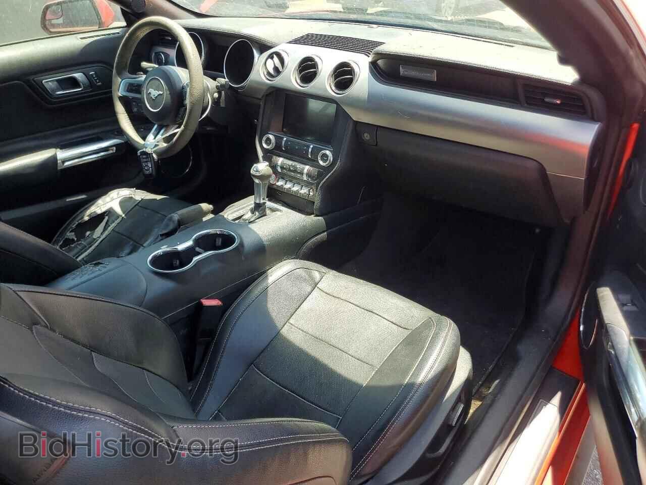 2018 FORD MUSTANG - VIN: 1FATP8UH0J5133469 - Фото 8