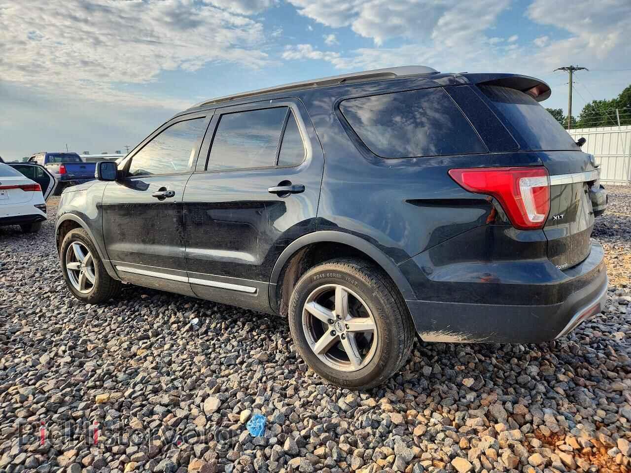 2017 FORD EXPLORER - VIN: 1FM5K8D84HGA95207 - Photo 2