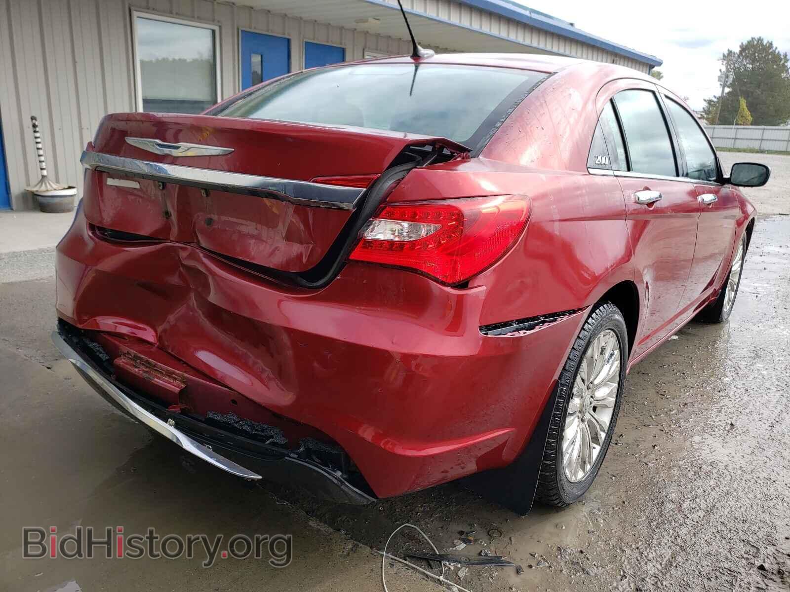 2011 CHRYSLER 200 - VIN: 1C3BC2FG9BN602096 - Фото 4