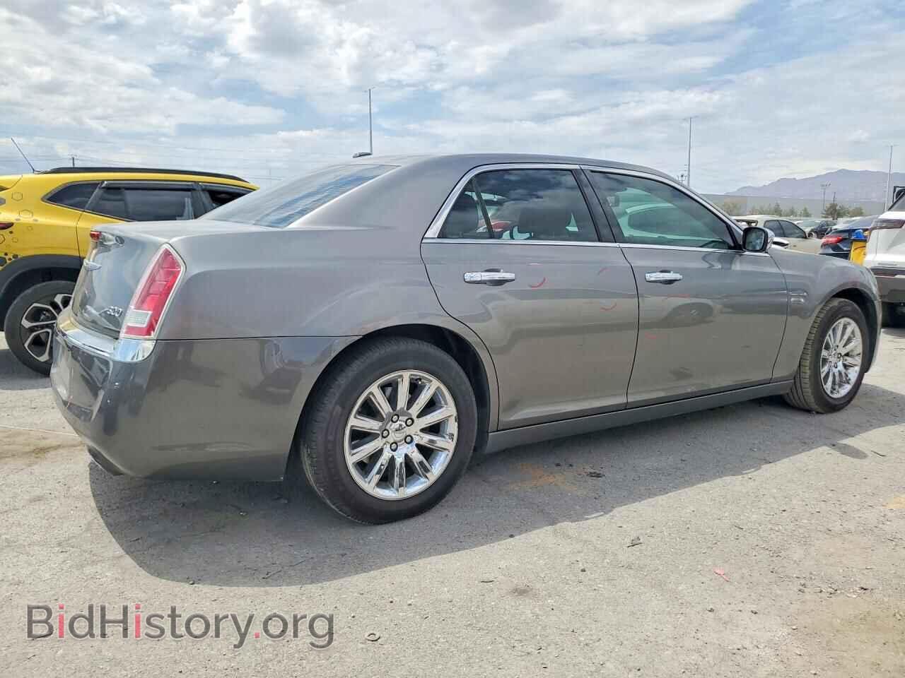 2011 CHRYSLER 300 - VIN: 2C3CA5CGXBH559252 - Фото 3