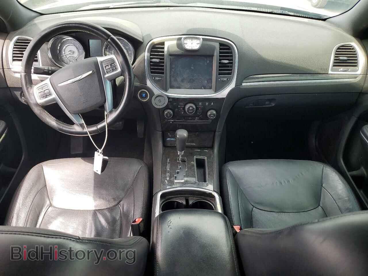 2011 CHRYSLER 300 - VIN: 2C3CA5CGXBH559252 - Фото 8
