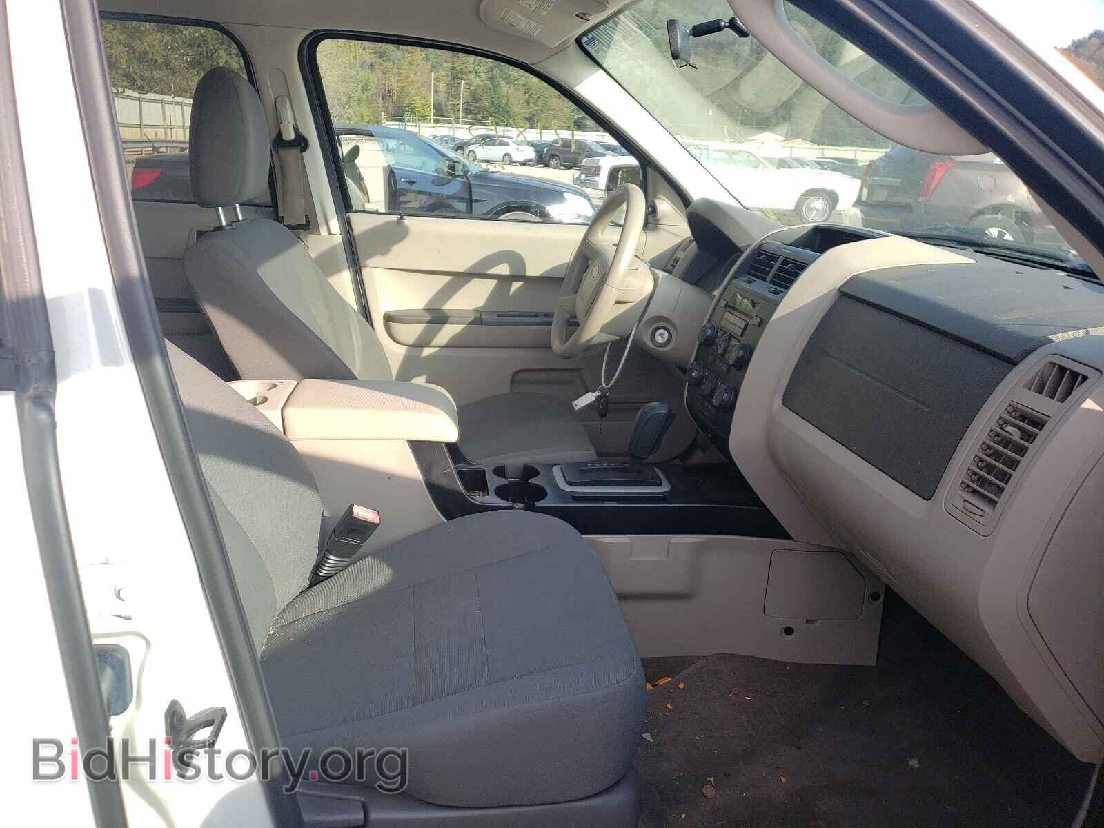 2011 FORD ESCAPE - VIN: 1FMCU9C79BKC43730 - Фото 5