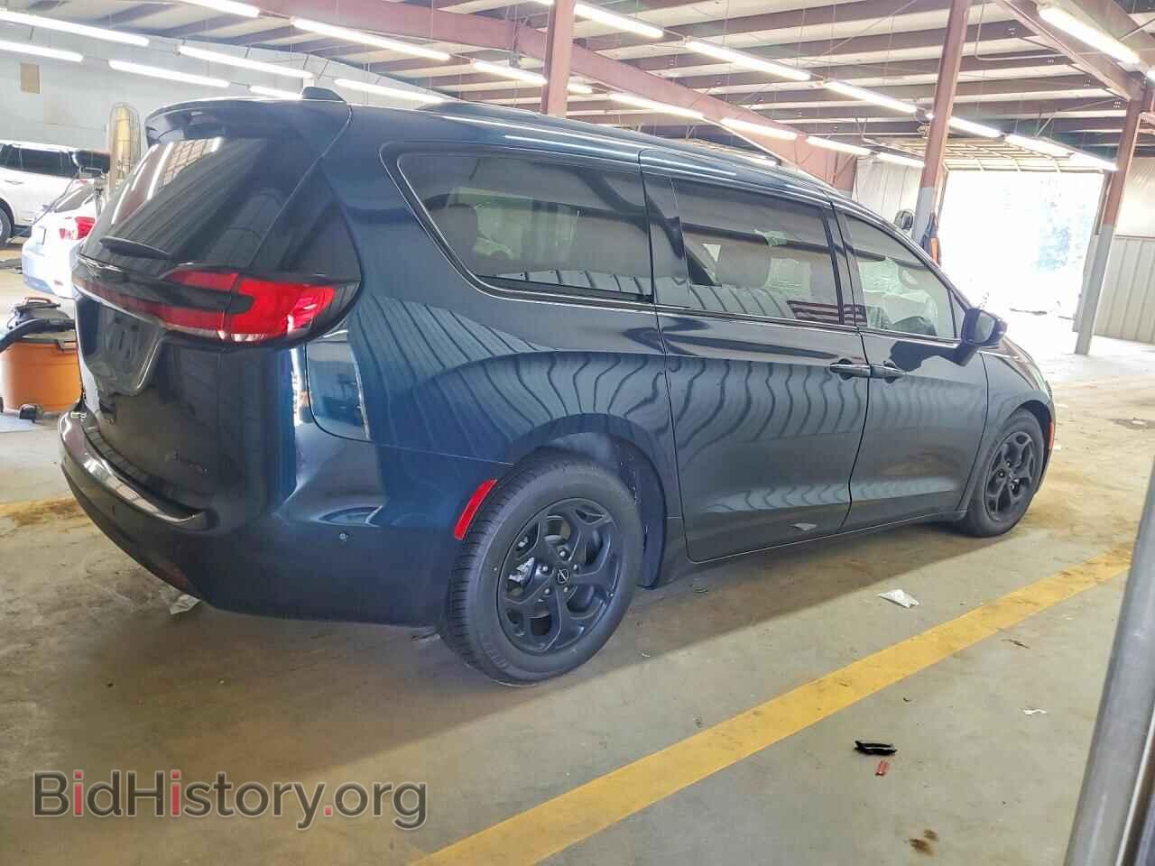 2024 CHRYSLER PACIFICA - VIN: 2C4RC1S75RR102735 - Photo 3