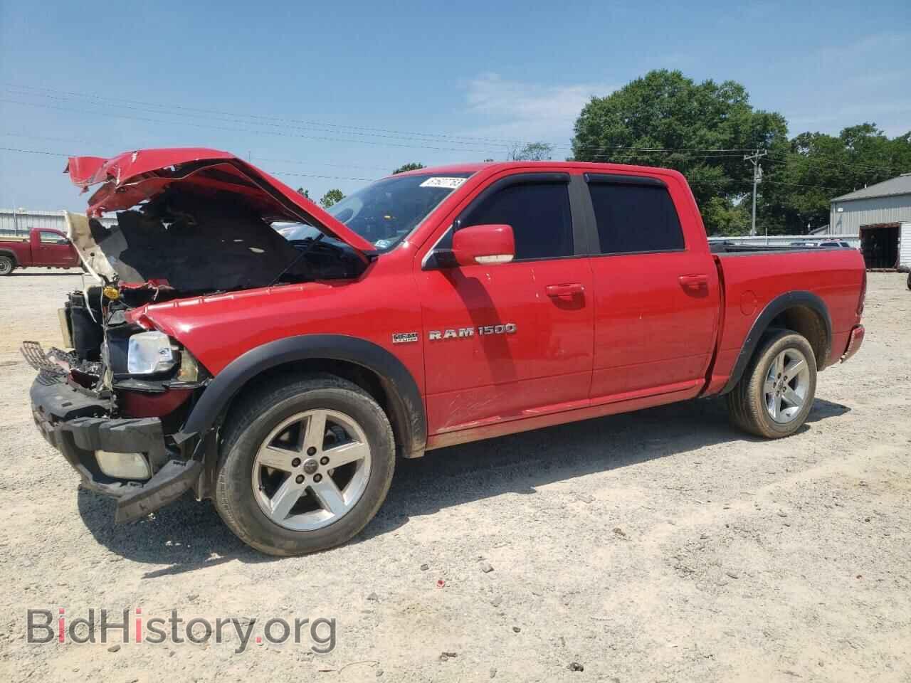 Photo 1D7RV1CT4BS501412 - DODGE All Models 2011
