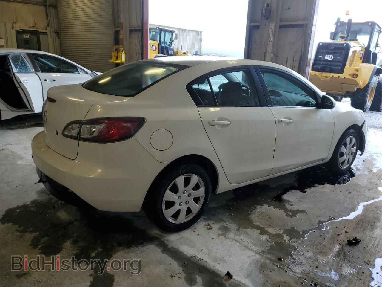 2011 MAZDA 3 - VIN: JM1BL1UF1B1414373 - Фото 3