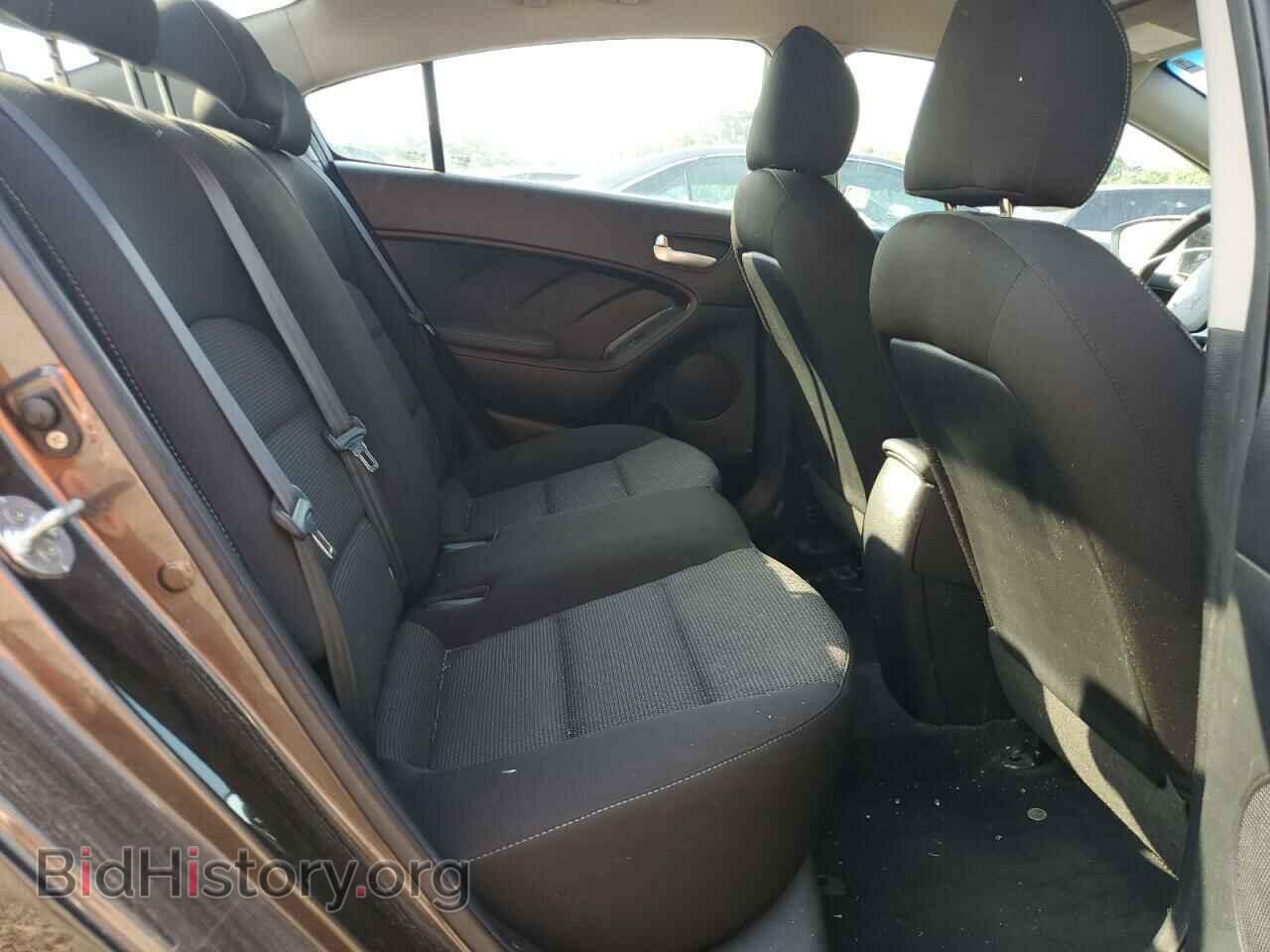 2017 KIA FORTE - VIN: 3KPFK4A75HE073472 - Фото 10