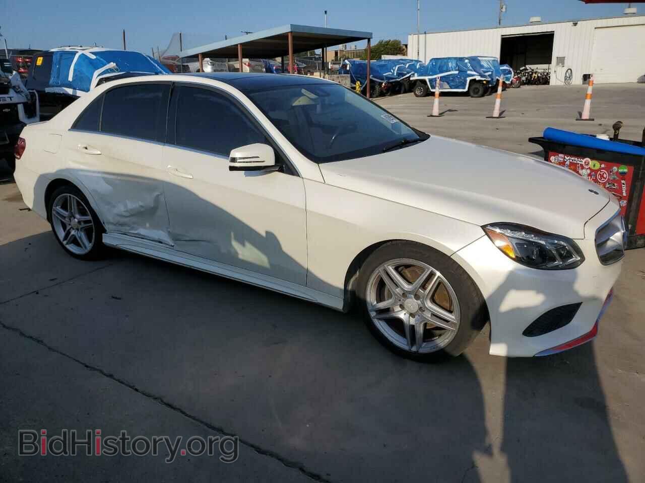 2014 MERCEDES-BENZ E-CLASS - VIN: WDDHF5KBXEA832045 - Фото 4