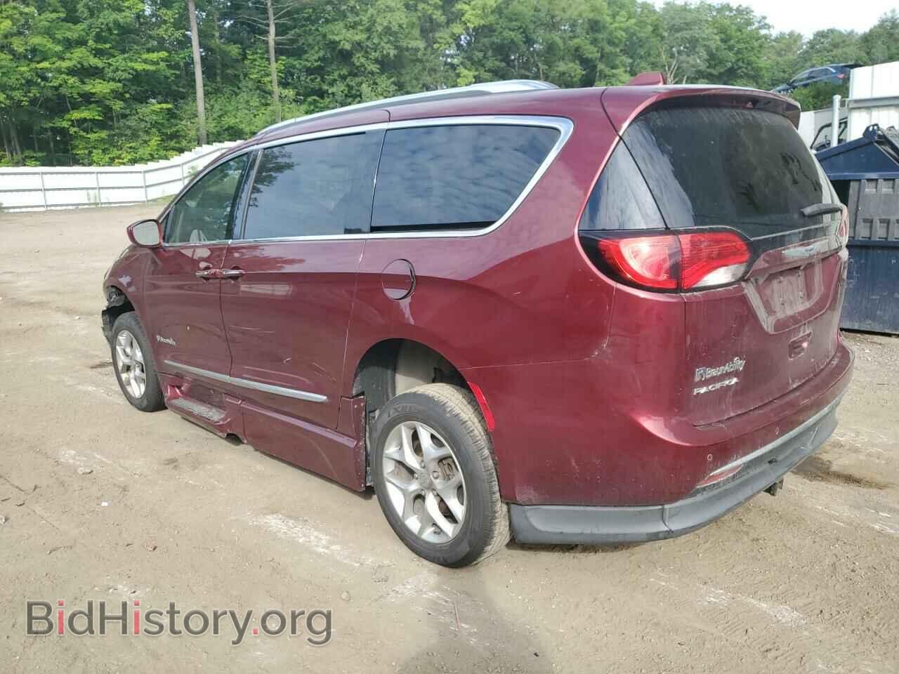 2018 CHRYSLER PACIFICA - VIN: 2C4RC1BG6JR365546 - Фото 2