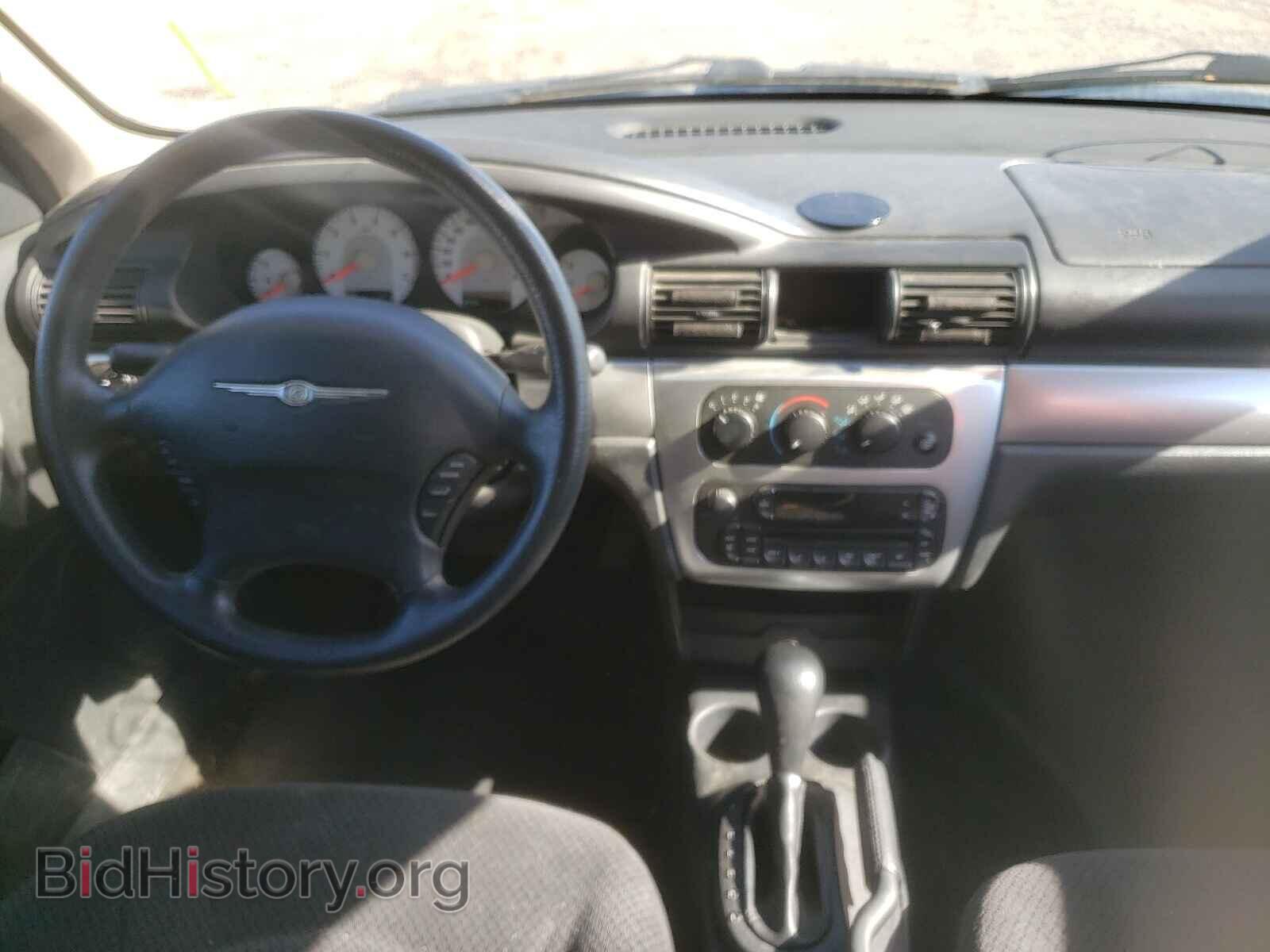 2006 CHRYSLER SEBRING - VIN: 1C3EL56R36N213198 - Фото 9