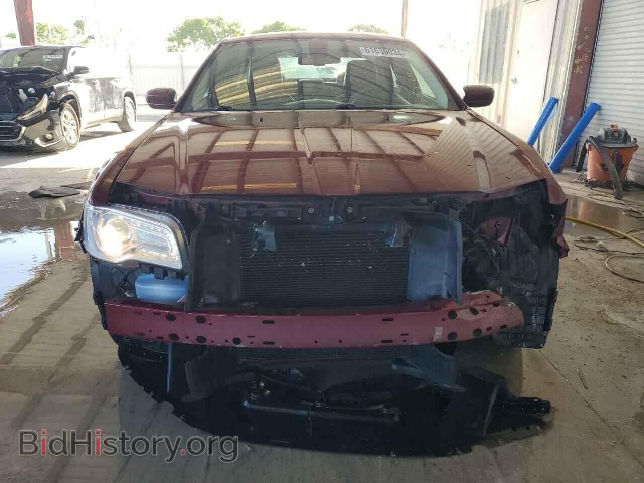 2016 CHRYSLER 300 - VIN: 2C3CCAAG3GH207823 - Фото 5
