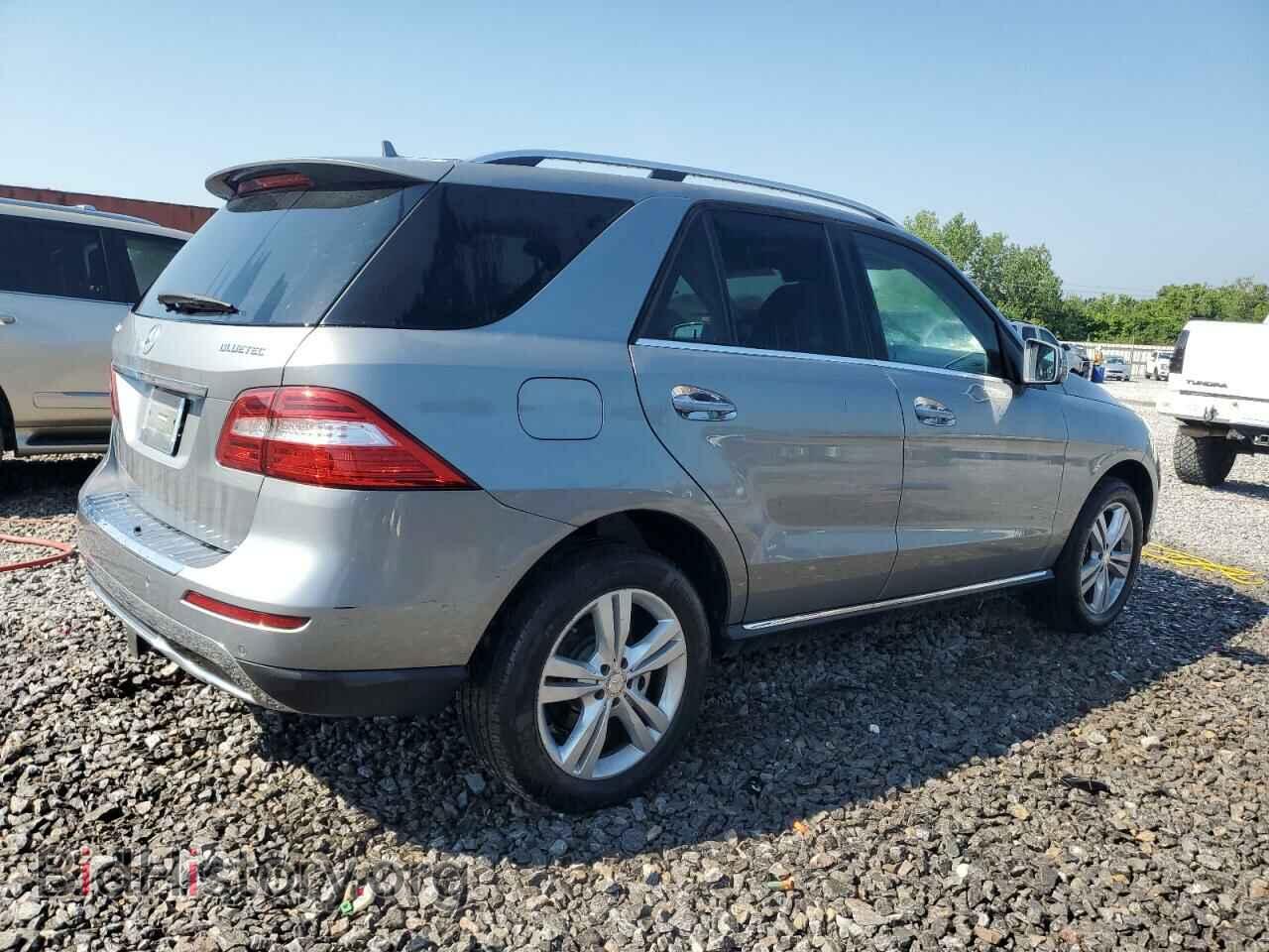 2014 MERCEDES-BENZ M-CLASS - VIN: 4JGDA2EB4EA406865 - Фото 3
