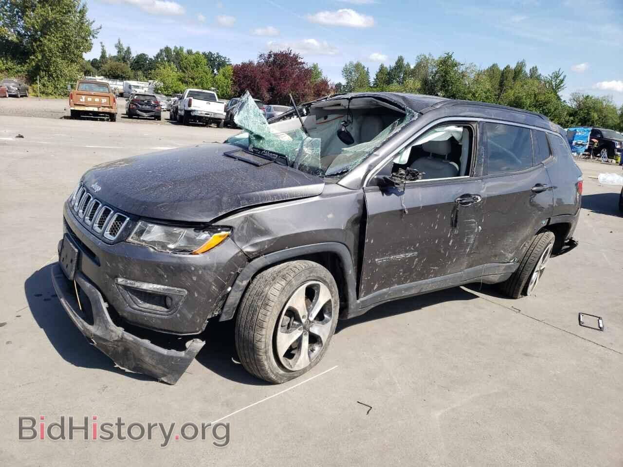 Photo 3C4NJDBBXHT656570 - JEEP COMPASS 2017
