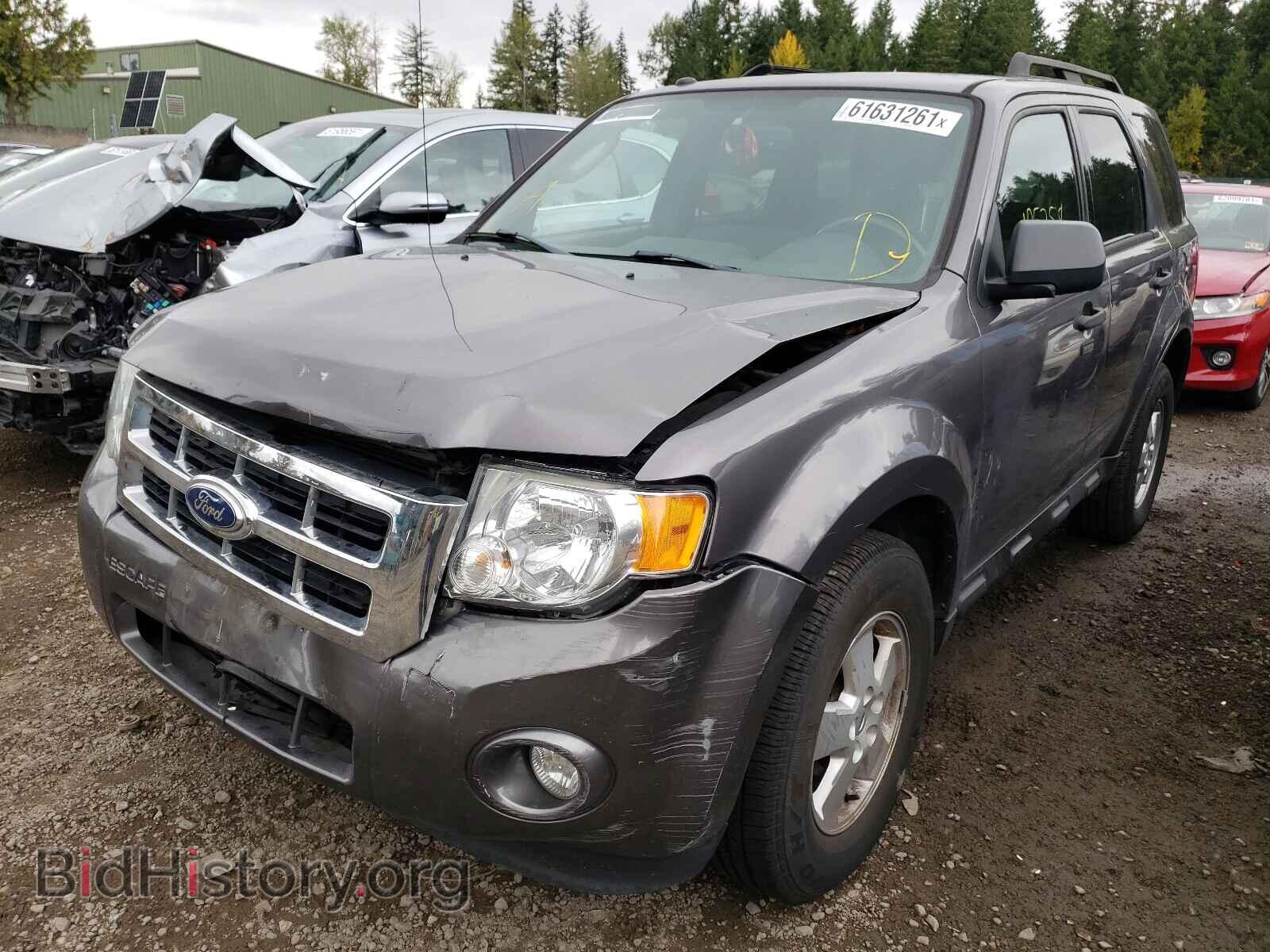 2011 FORD ESCAPE - VIN: 1FMCU9D77BKB35847 - Фото 2