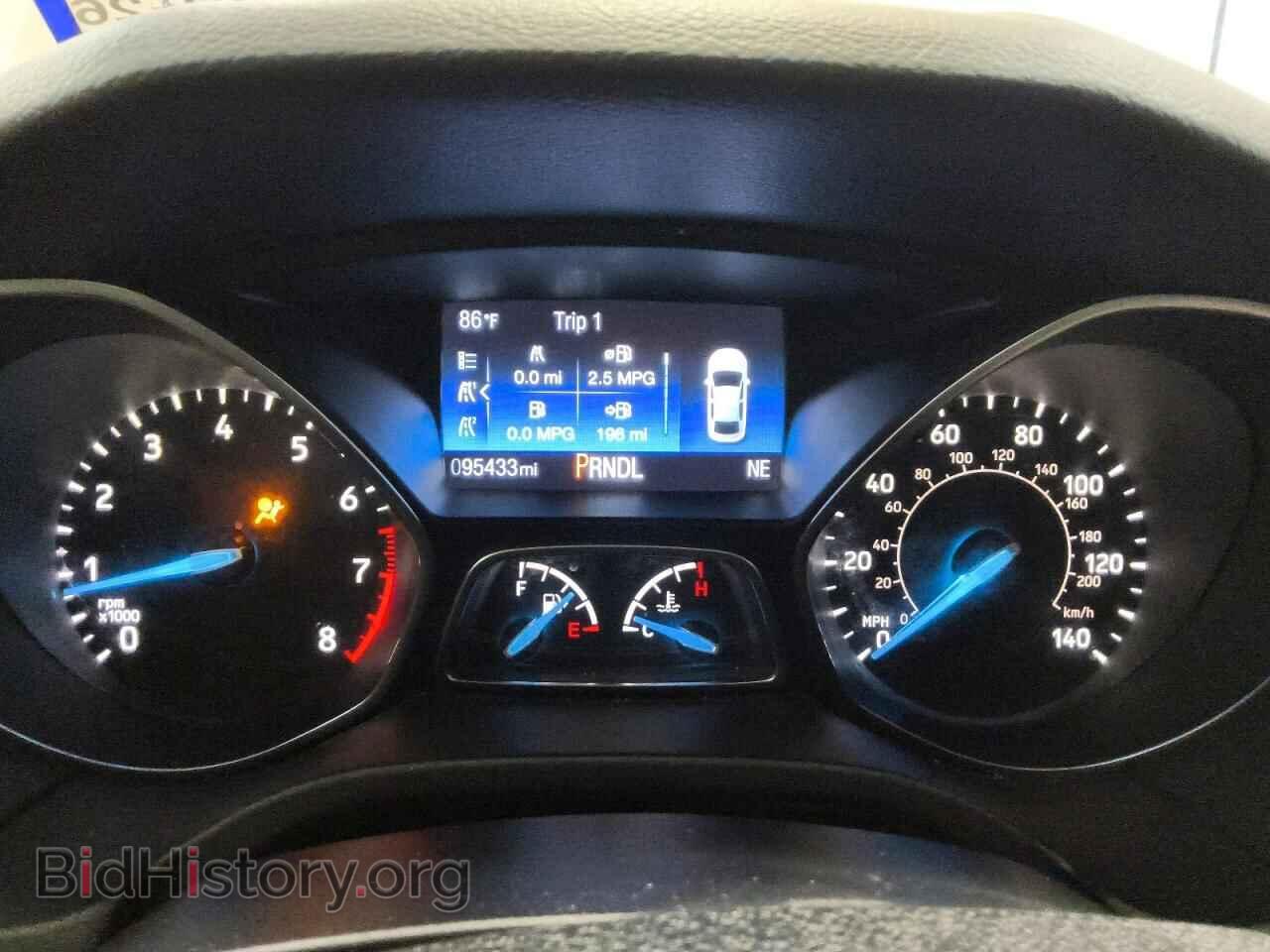 2018 FORD FOCUS - VIN: 1FADP3F27JL204050 - Photo 9