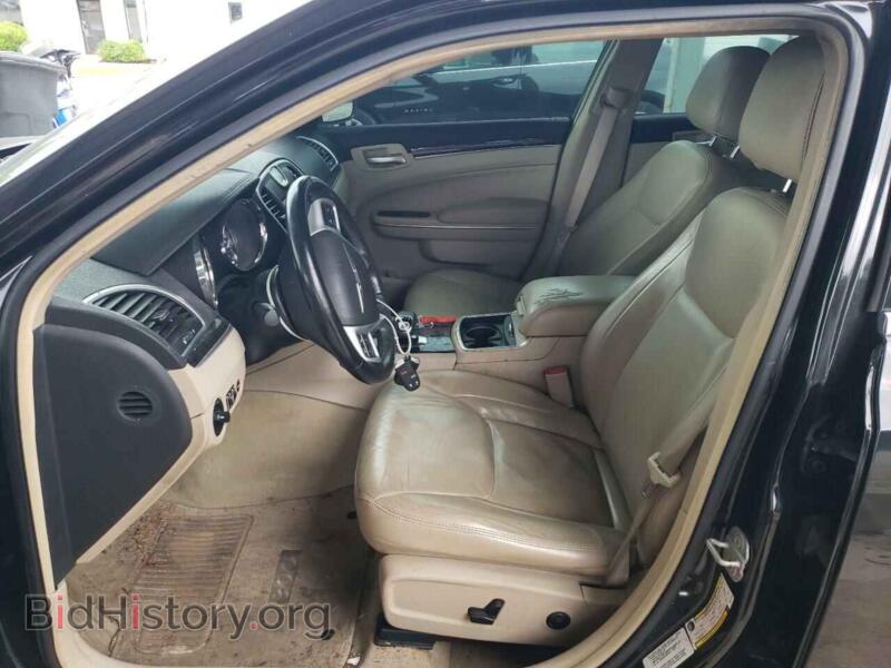 2013 Chrysler 300 (VIN 2C3CCAAG3DH732019) — фото 7 из 12
