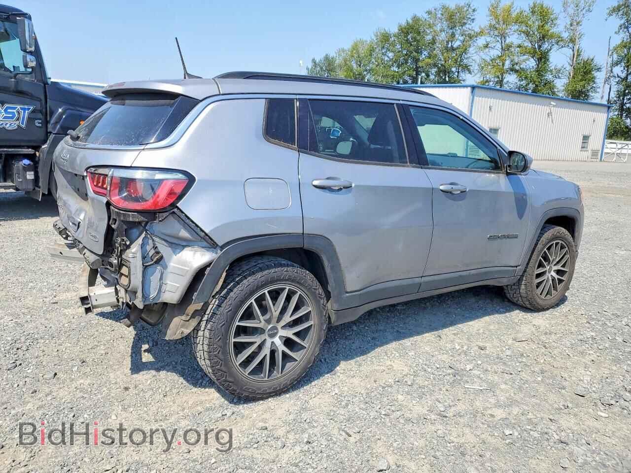 2017 JEEP COMPASS - VIN: 3C4NJDBB0HT652110 - Фото 3