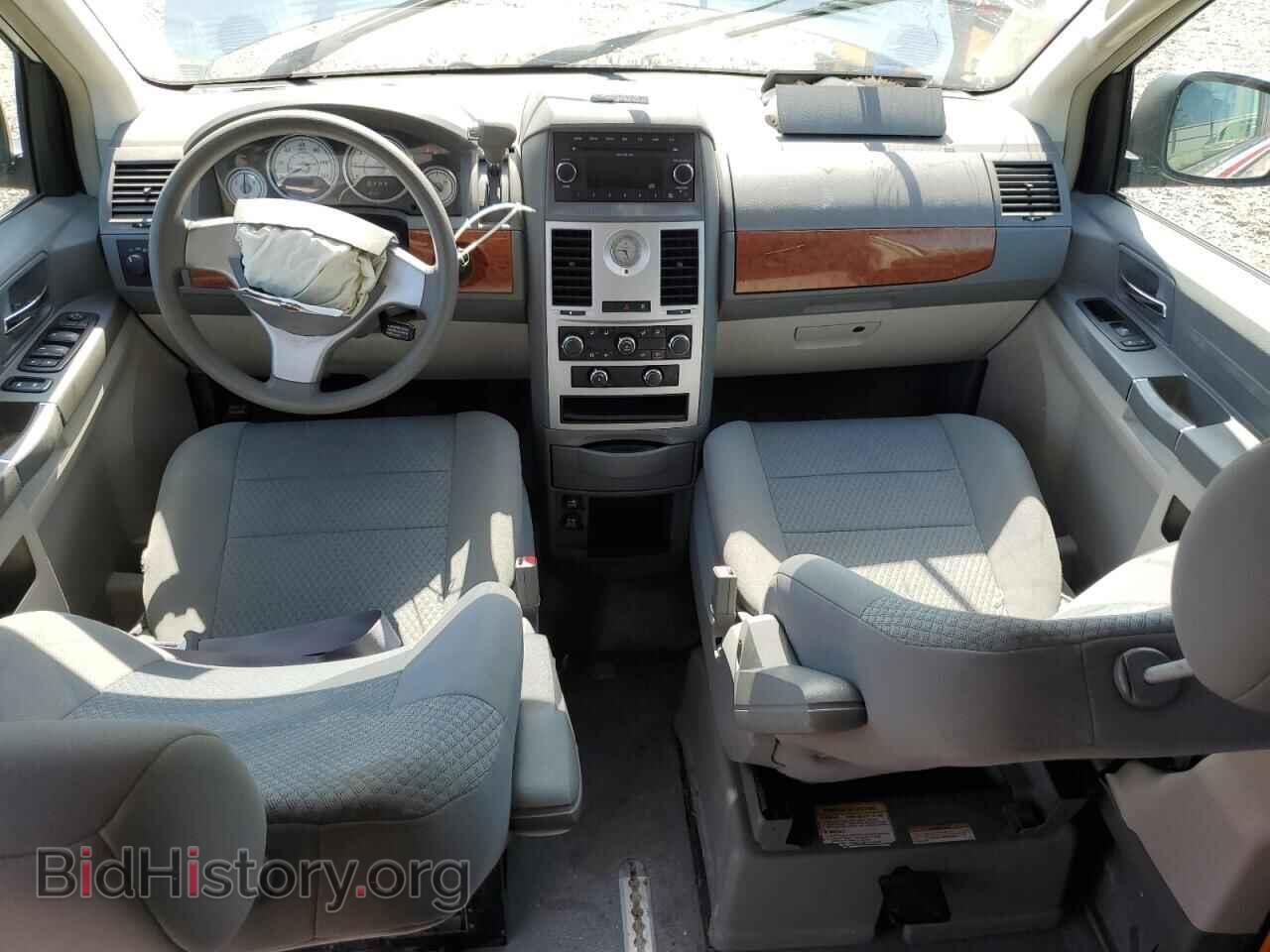 2009 CHRYSLER MINIVAN - VIN: 2A8HR44E89R618006 - Photo 8