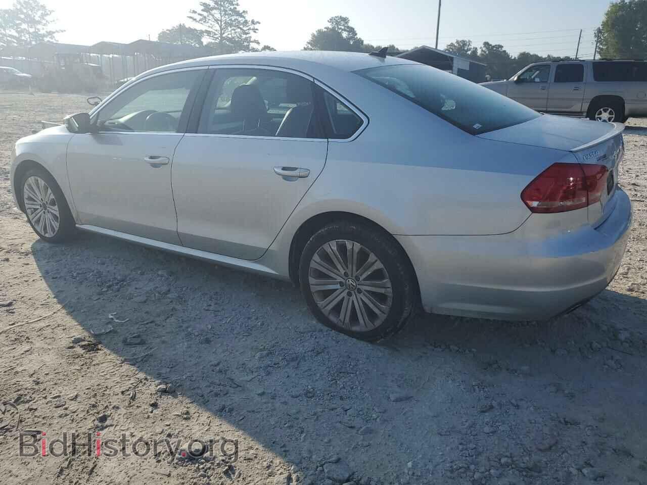 2013 VOLKSWAGEN PASSAT - VIN: 1VWBP7A3XDC021090 - Фото 2